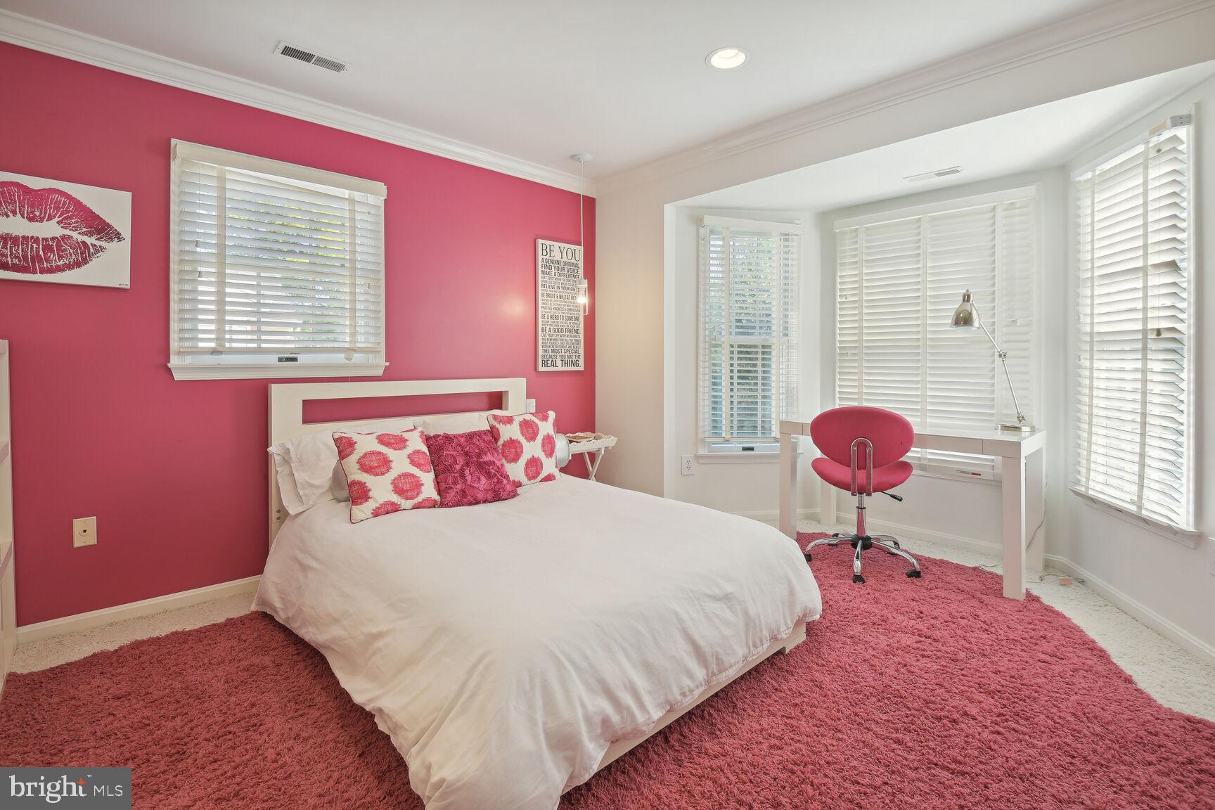 BIG PINES VILLAGE - Residential