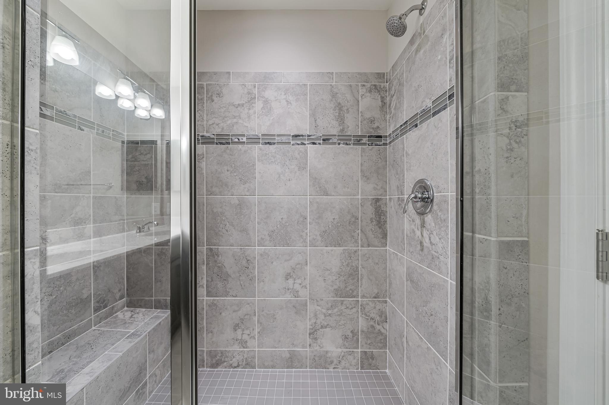 STEEPLECHASE - Residential Lease