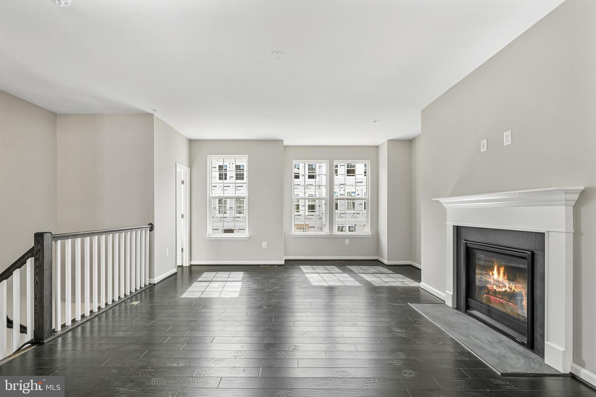 STEEPLECHASE - Residential Lease