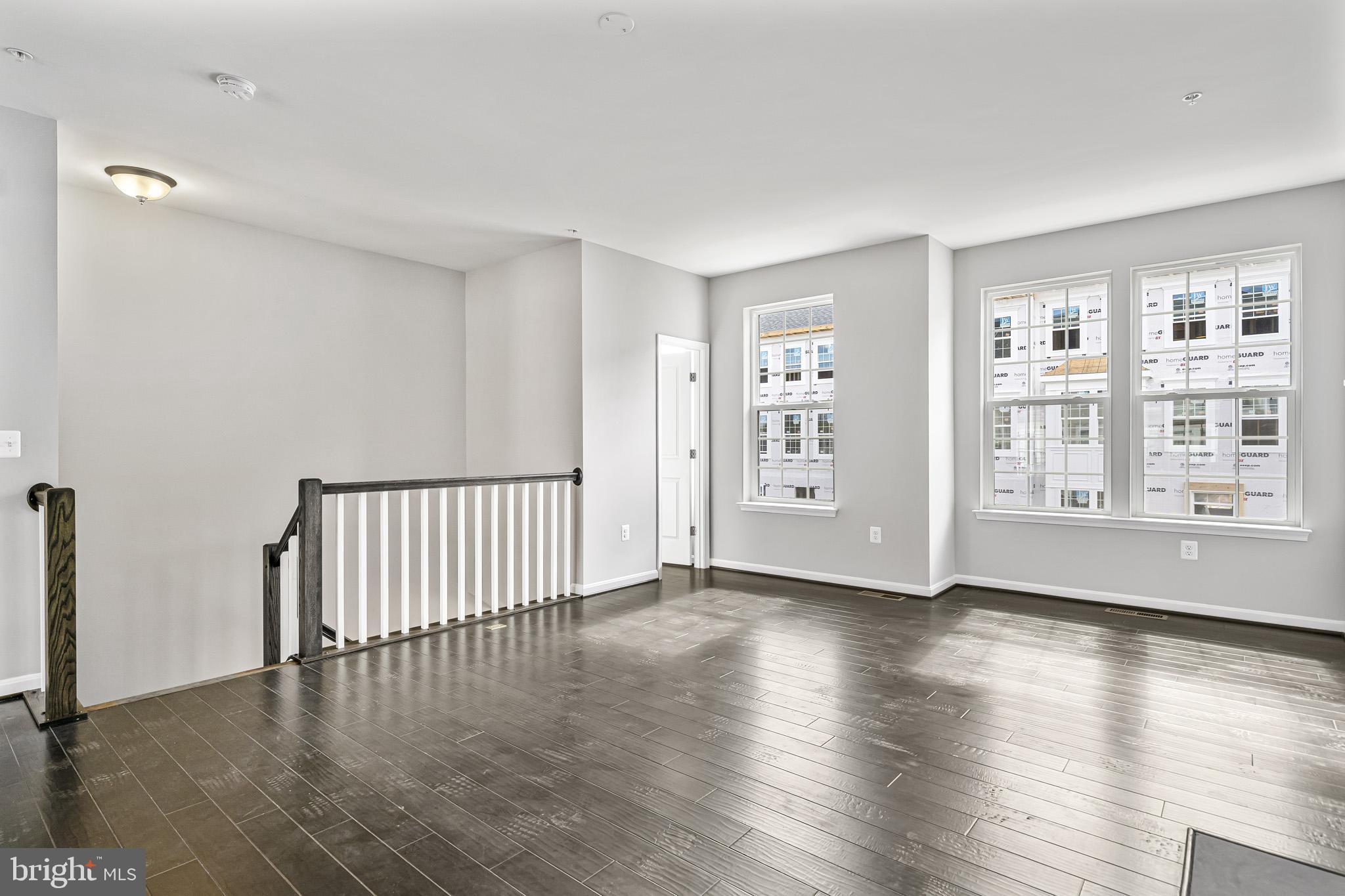 STEEPLECHASE - Residential Lease