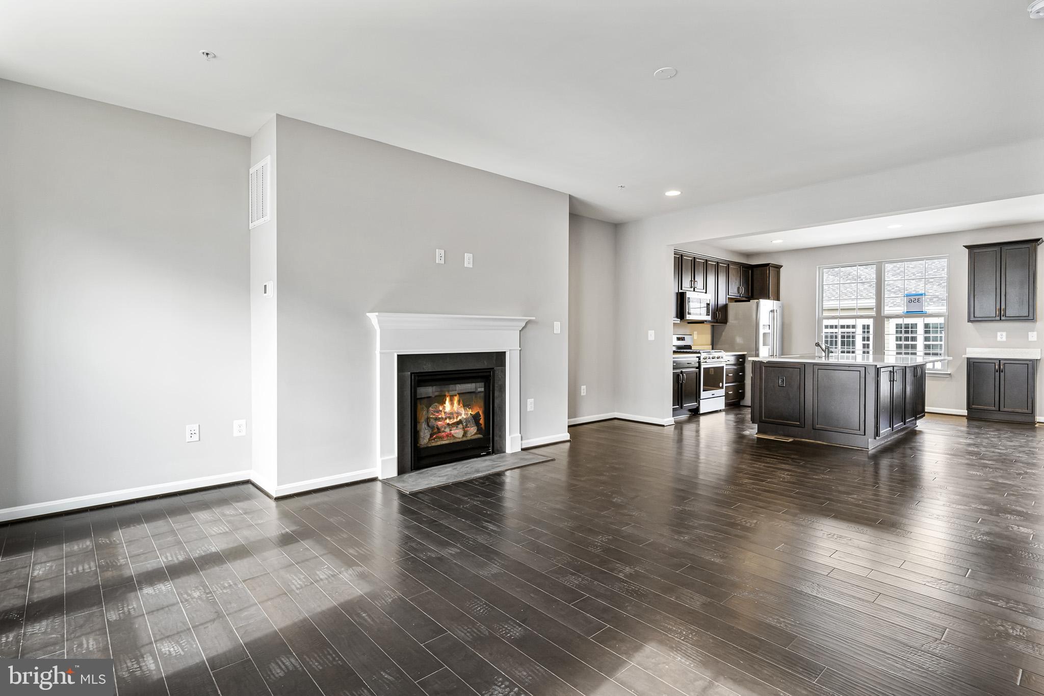 STEEPLECHASE - Residential Lease