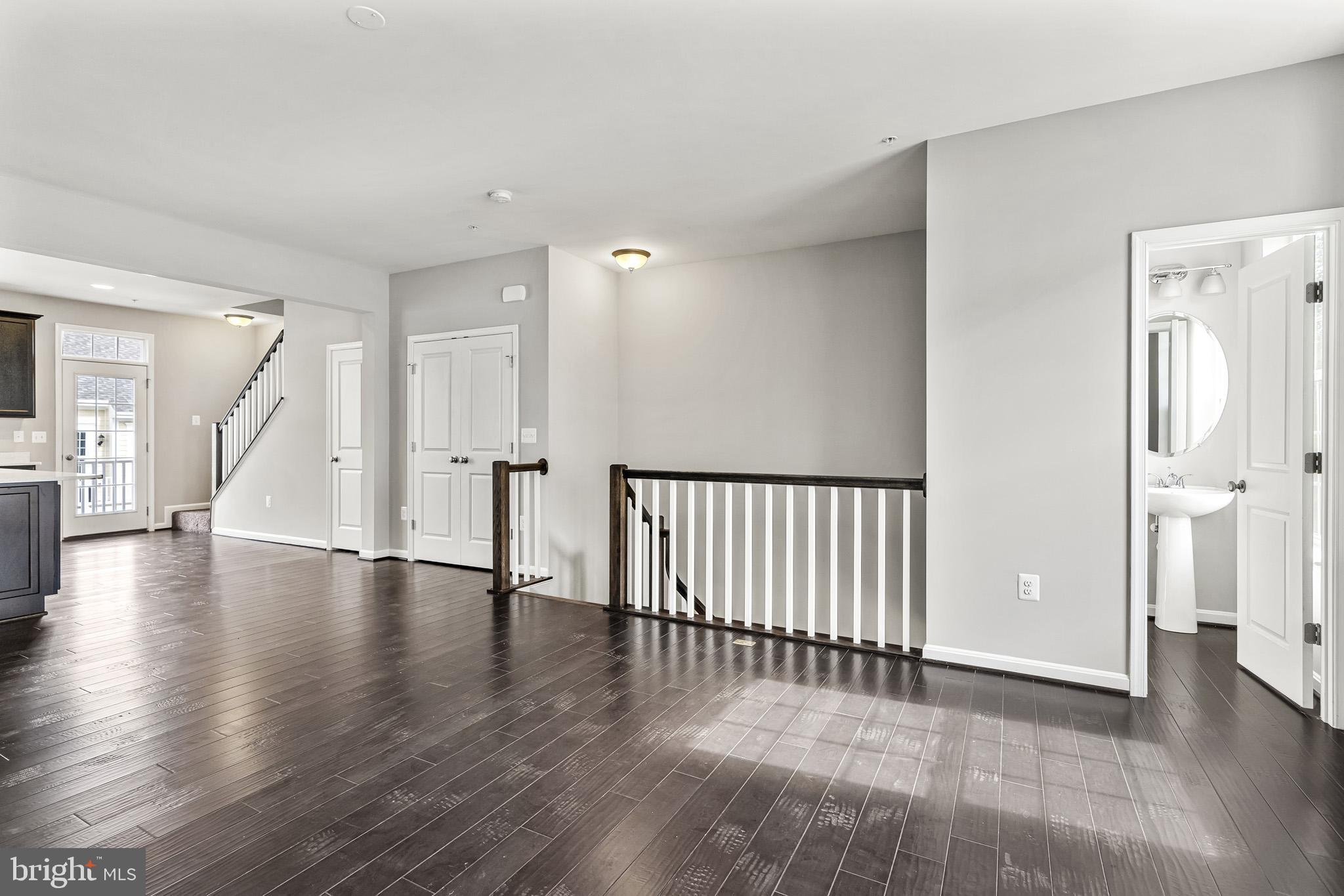 STEEPLECHASE - Residential Lease