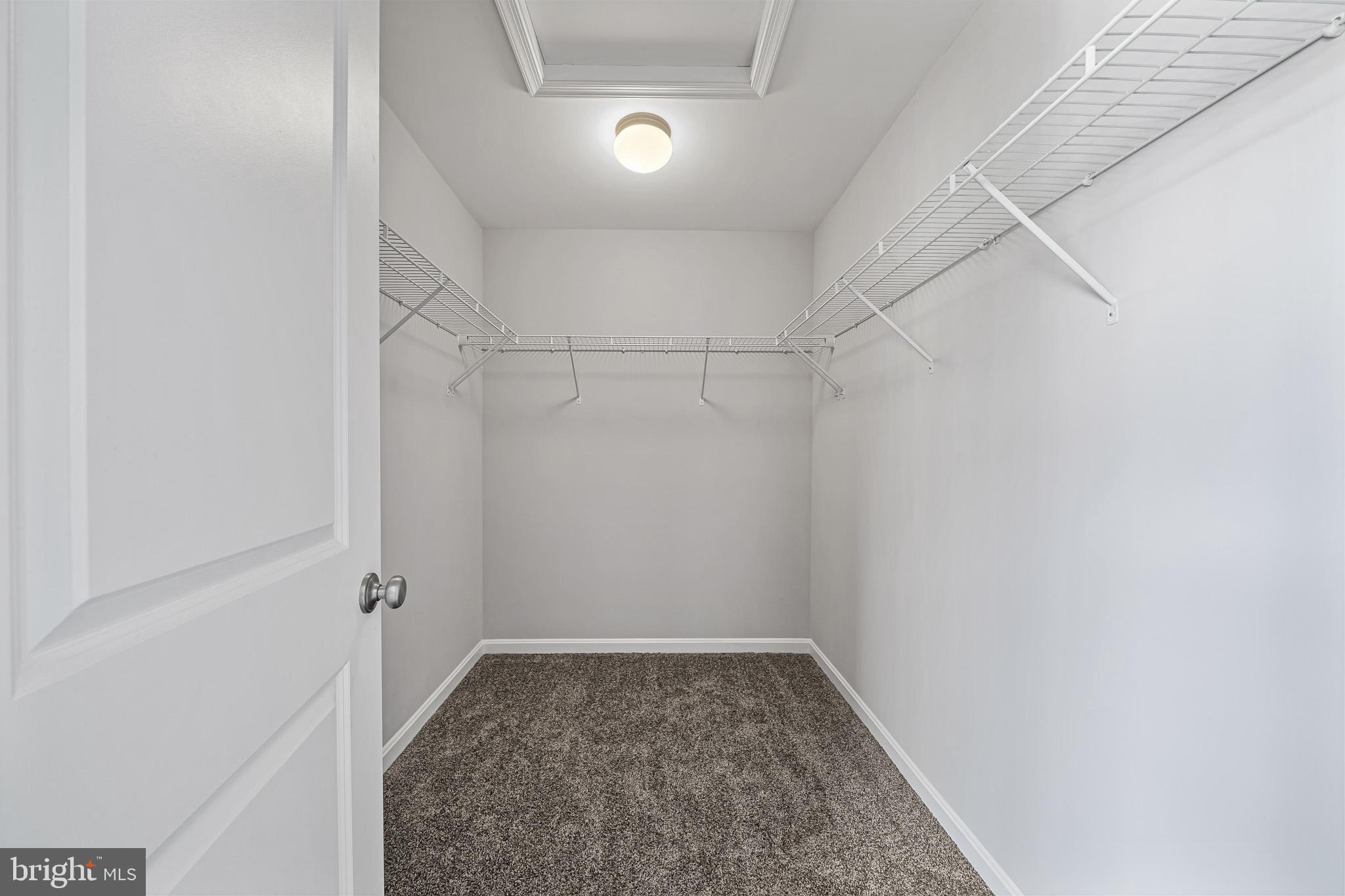 STEEPLECHASE - Residential Lease