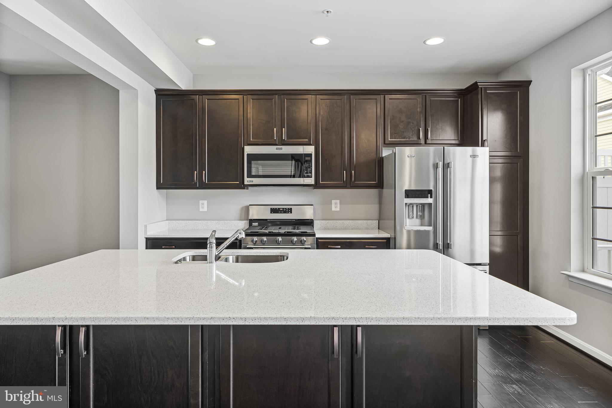 STEEPLECHASE - Residential Lease