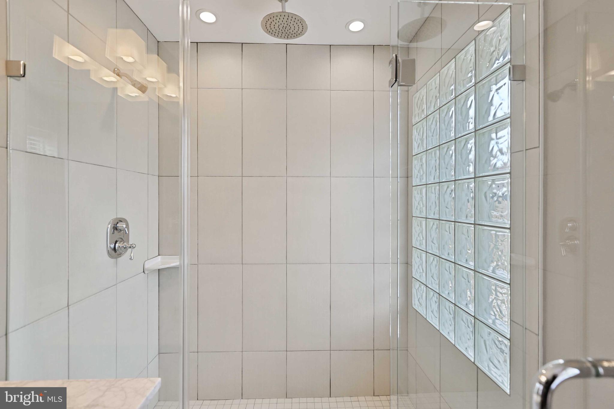 FEDERAL HILL HISTORIC DISTRICT - Residential Lease