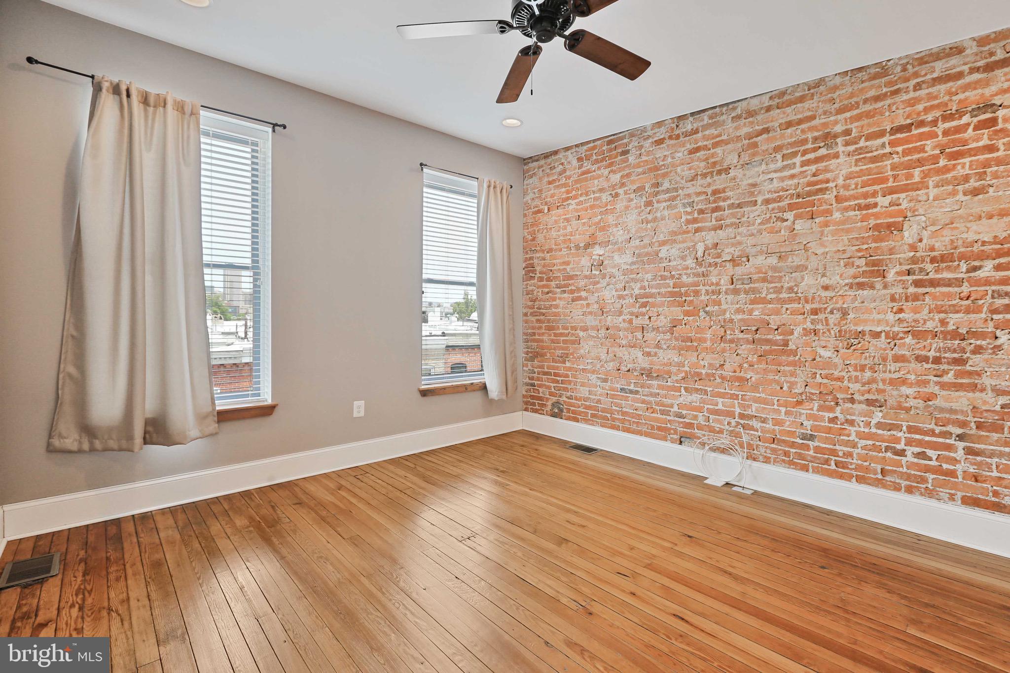 FEDERAL HILL HISTORIC DISTRICT - Residential Lease