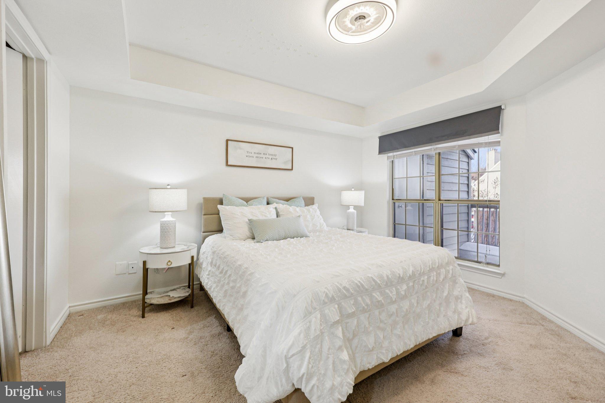 PENDERBROOK SQUARE CONDOMINIUMS - Residential