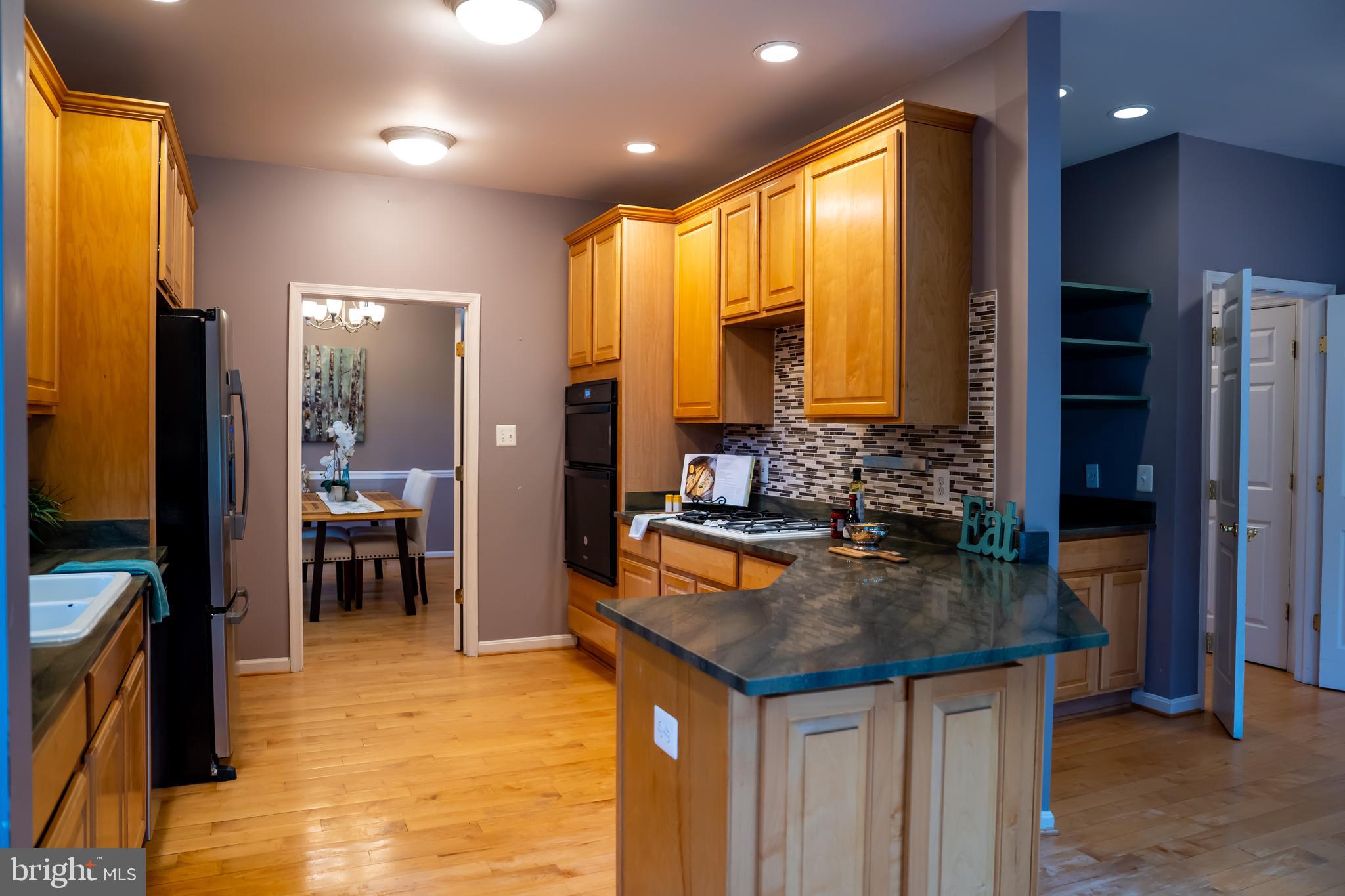 KENTLANDS VIEW - Residential Lease