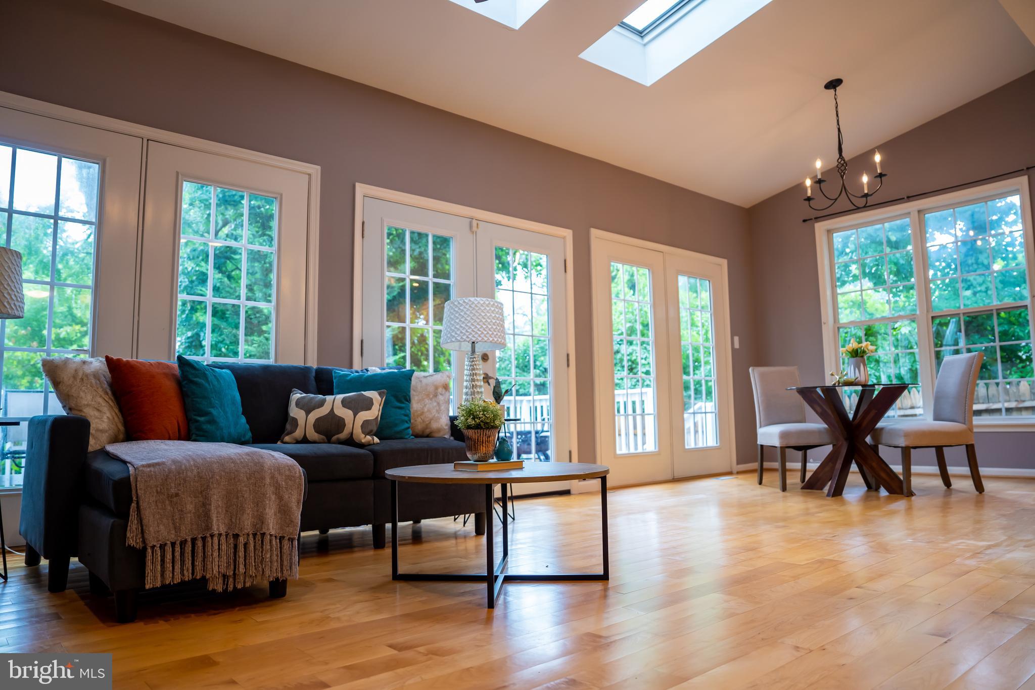 KENTLANDS VIEW - Residential Lease