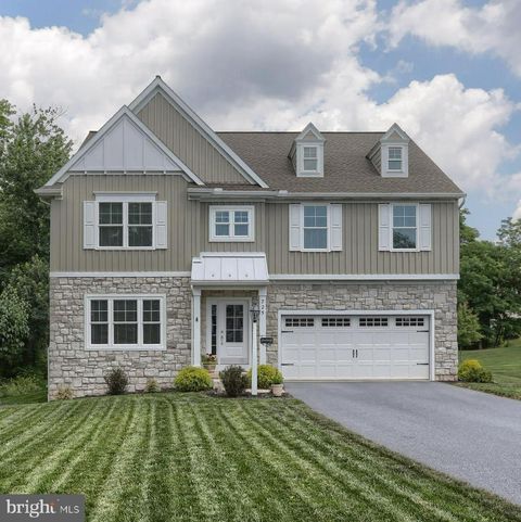 725 HAMPTON COURT HARRISBURG PA 17112