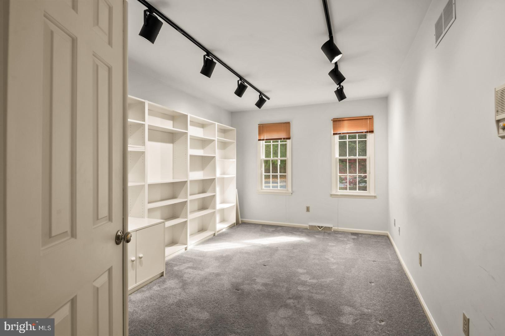 WYOMISSING MEADOWS - Residential