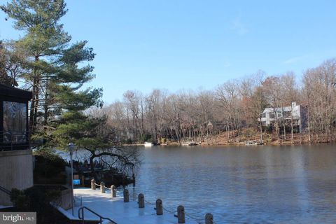 1953 LAKEPORT WAY RESTON VA 20191