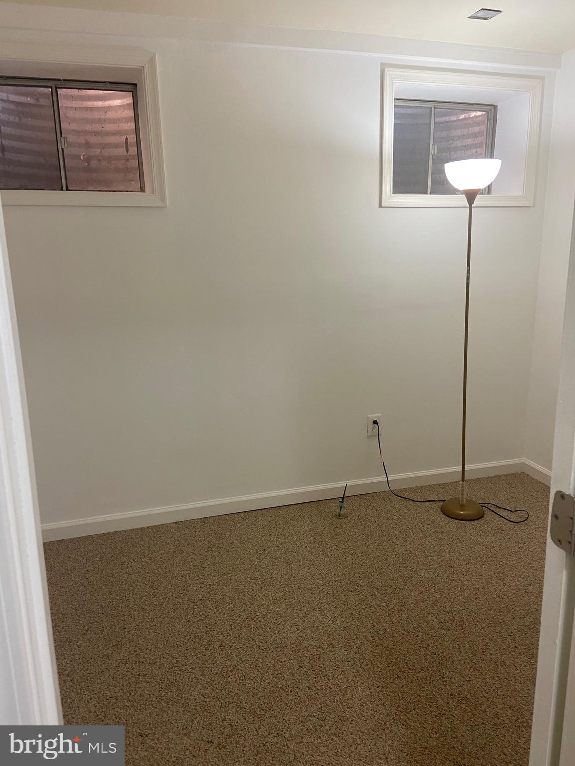 WHISKEY BOTTOM - Residential