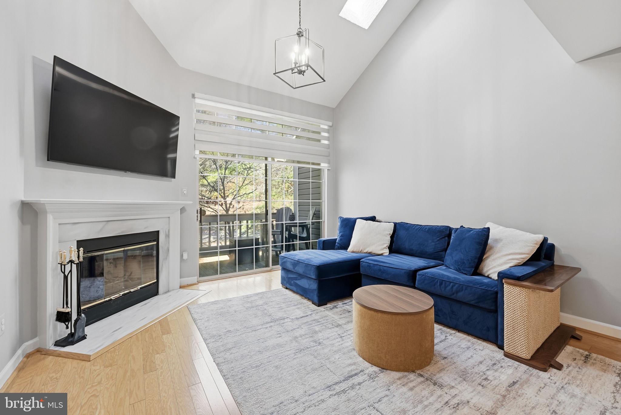 TIMBERLAWN - Residential