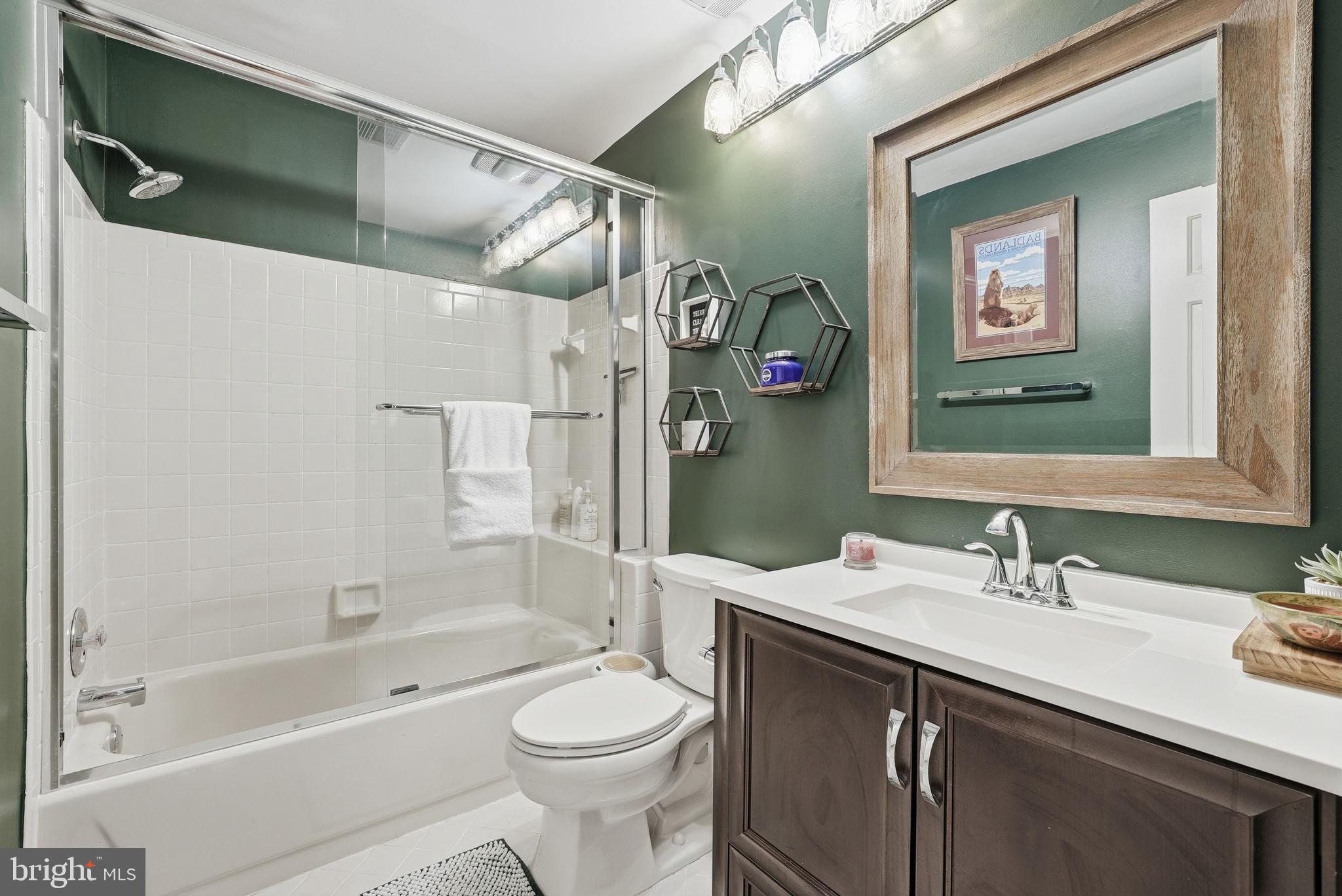 TIMBERLAWN - Residential