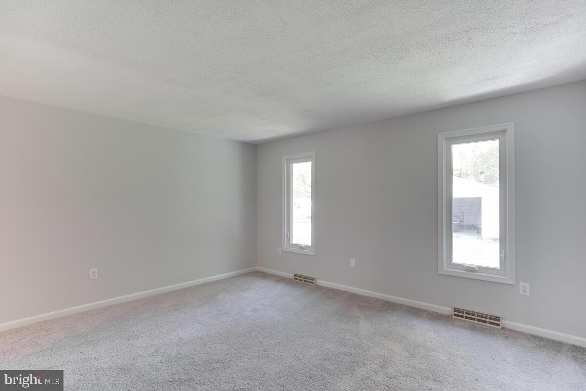 LAUREL BRANCH SUB - Residential