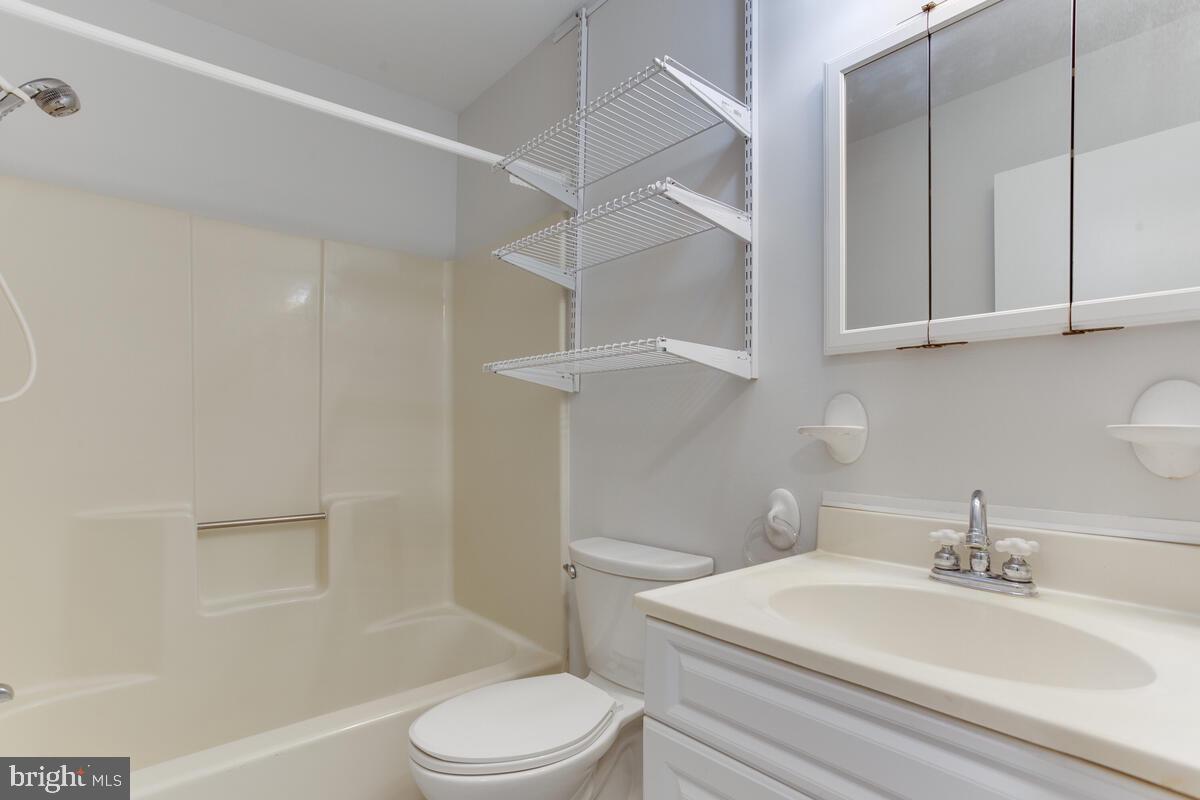 LAUREL BRANCH SUB - Residential