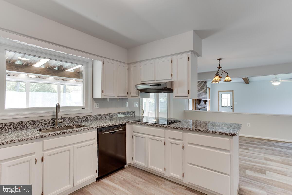 LAUREL BRANCH SUB - Residential