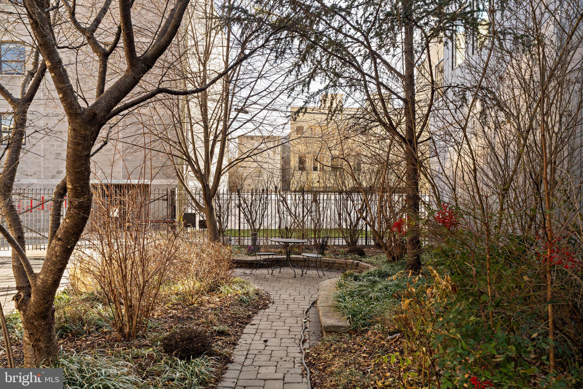 GRADUATE HOSPITAL - Residential