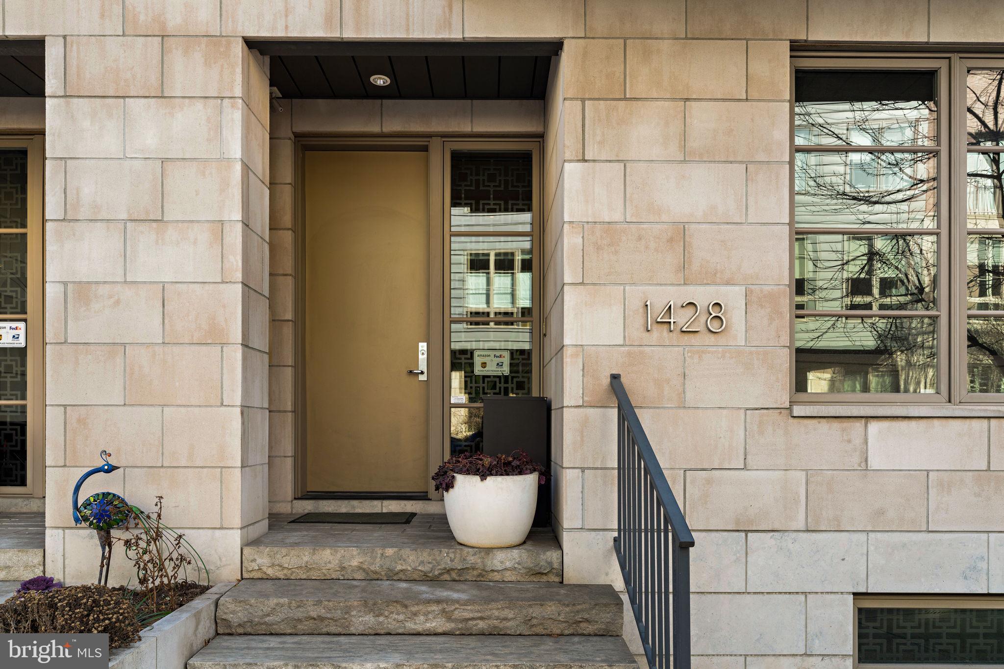 GRADUATE HOSPITAL - Residential