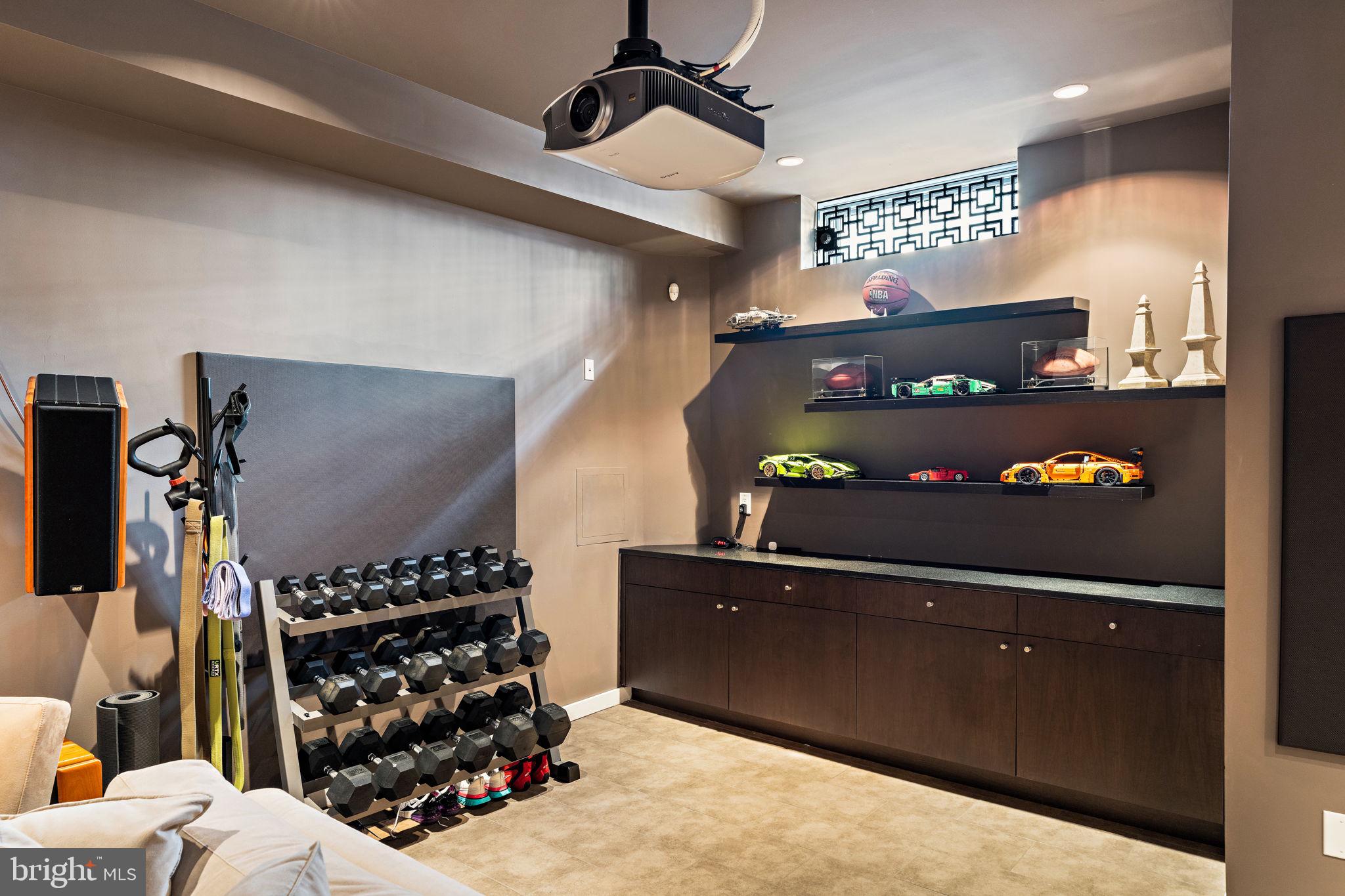 GRADUATE HOSPITAL - Residential