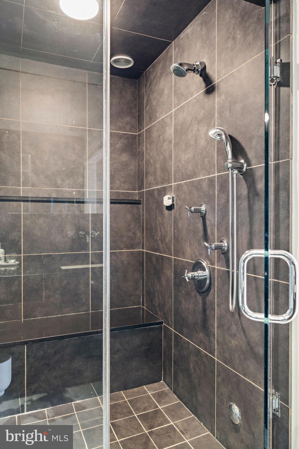 GRADUATE HOSPITAL - Residential