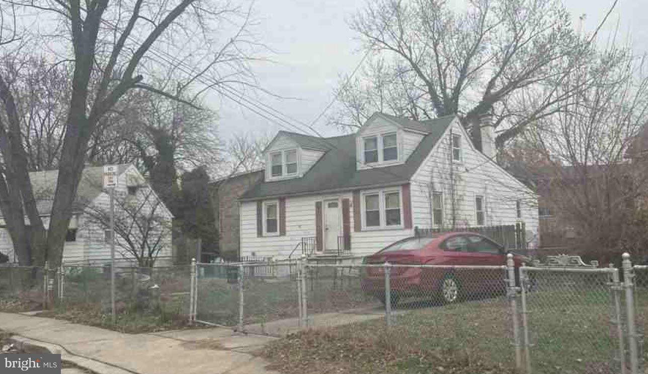 7430 SCHOOL LANE