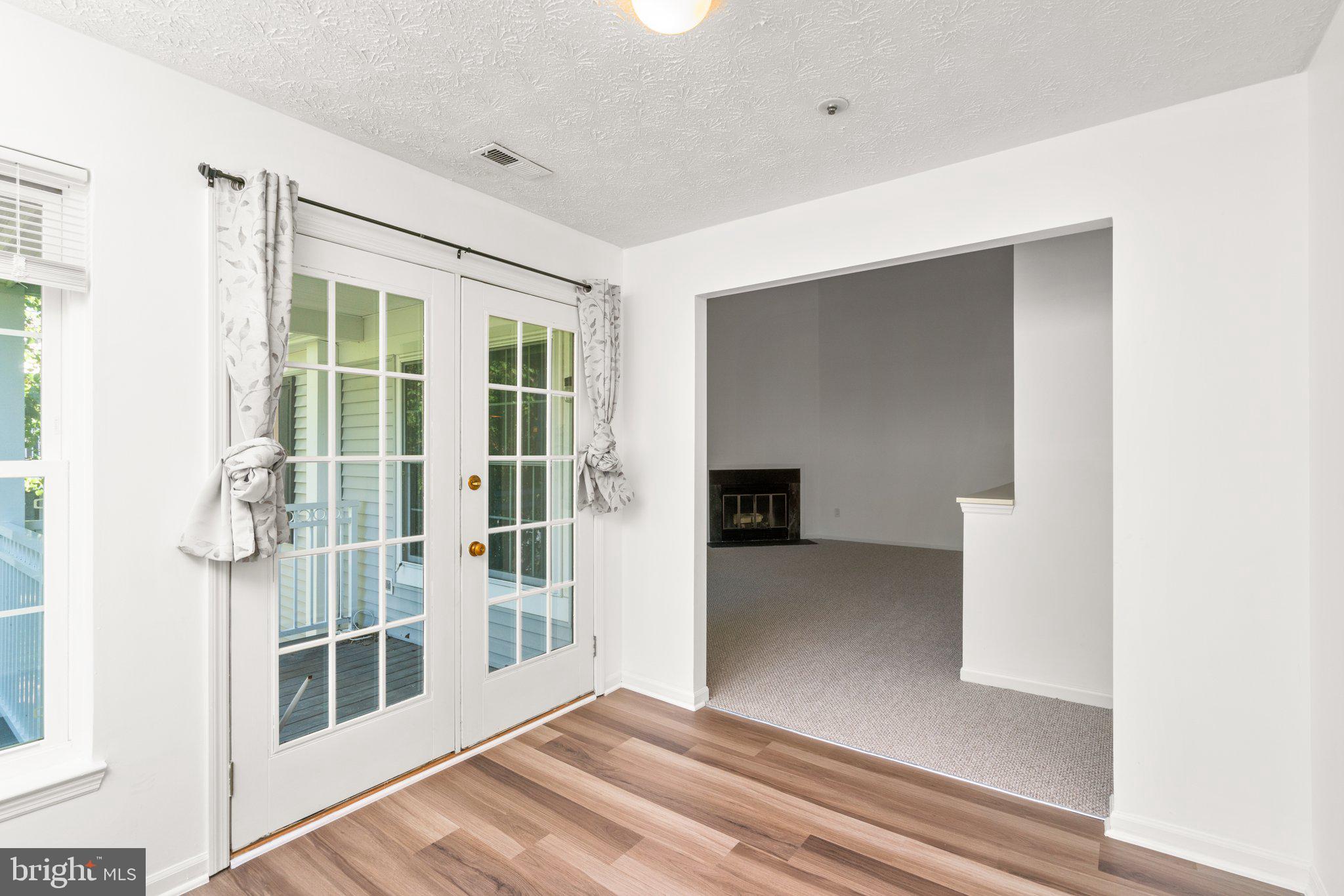 BEDFORD COMMONS - Residential