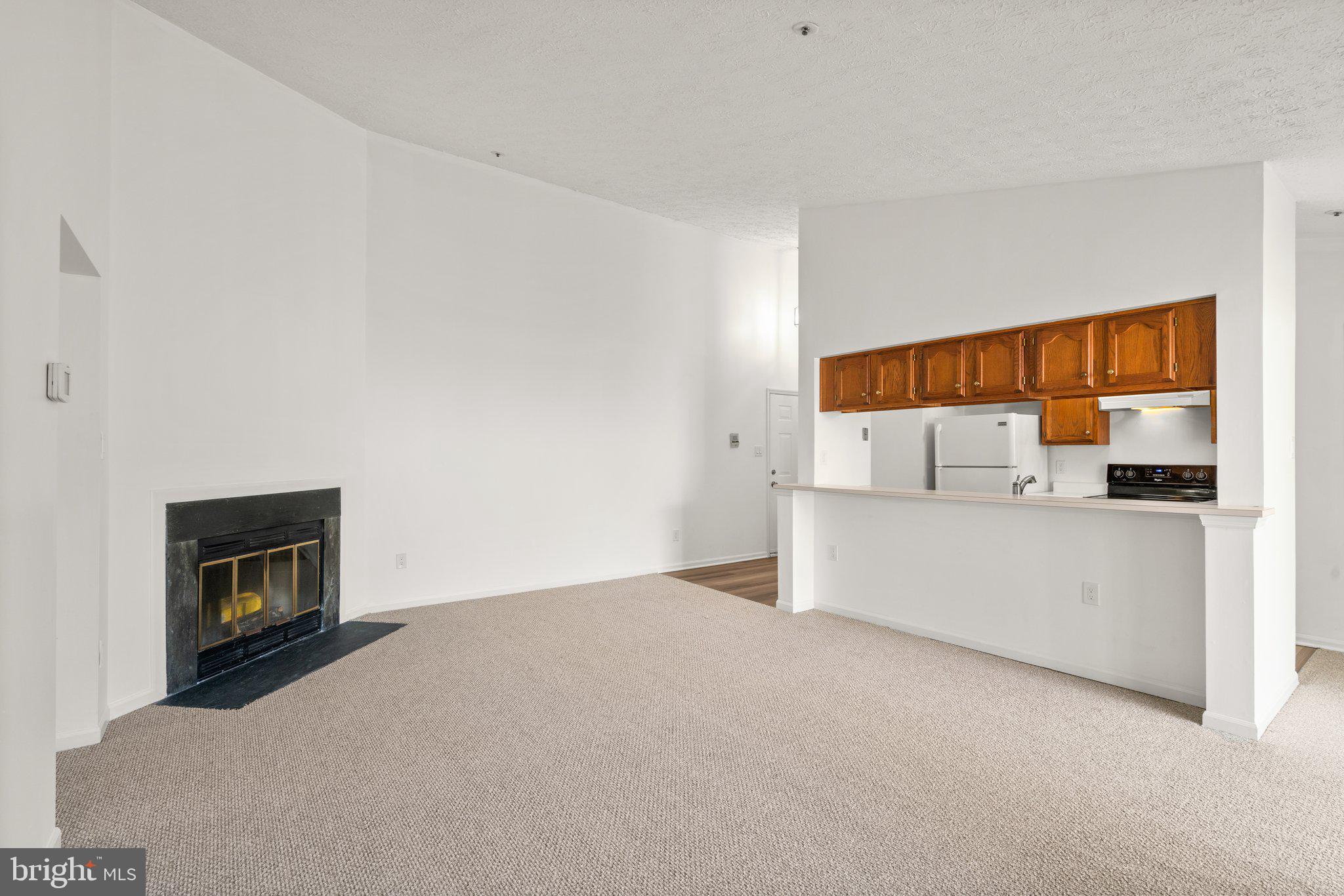 BEDFORD COMMONS - Residential