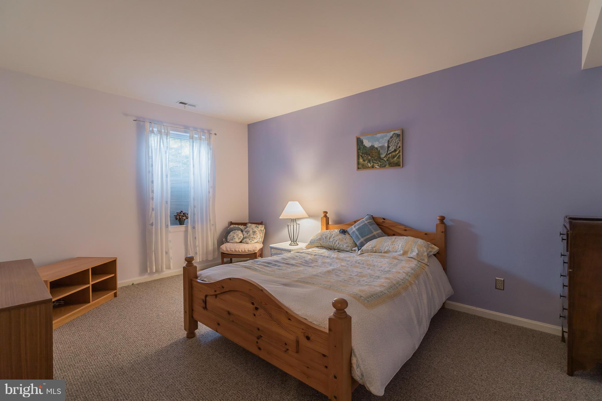 STONELEIGH - Residential