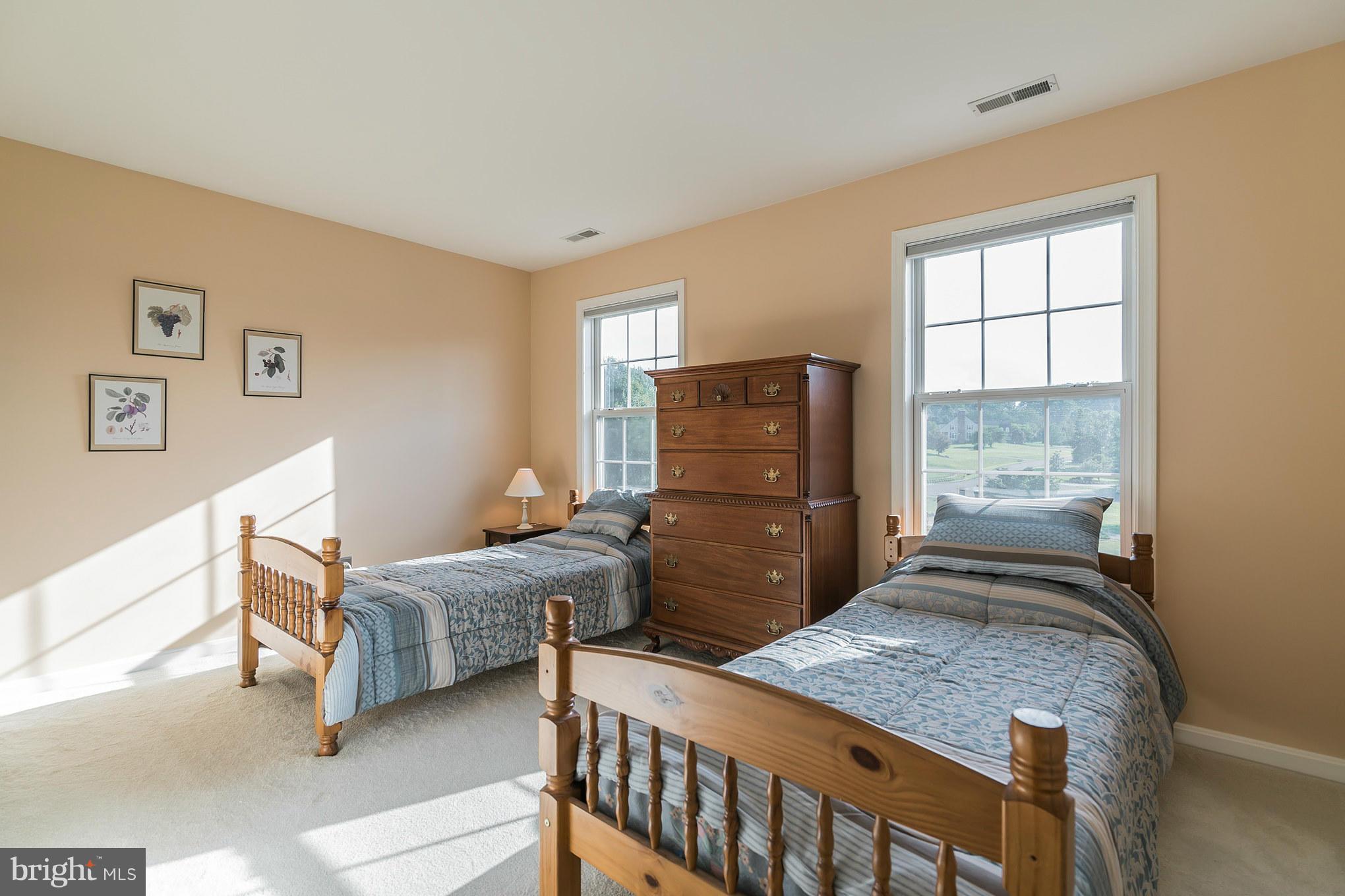 STONELEIGH - Residential