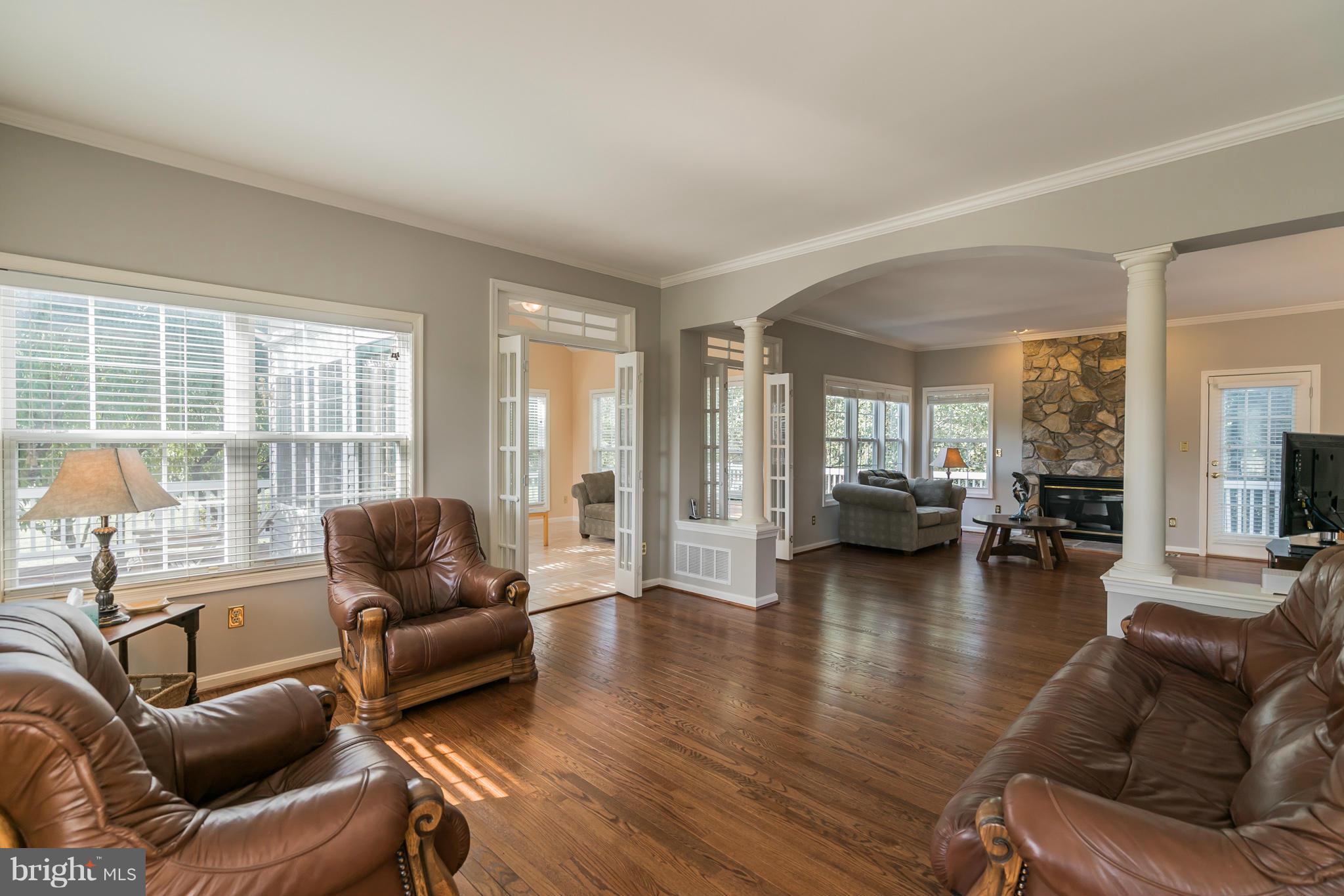 STONELEIGH - Residential