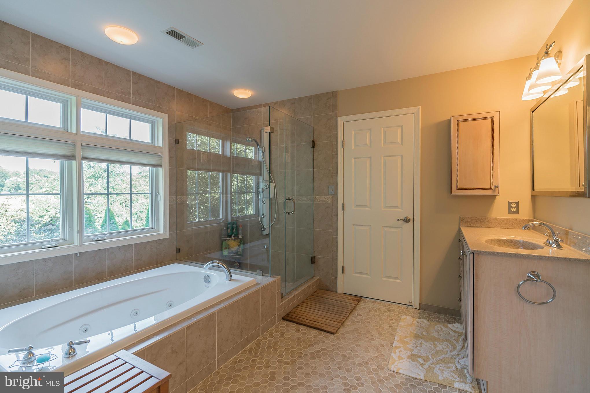 STONELEIGH - Residential