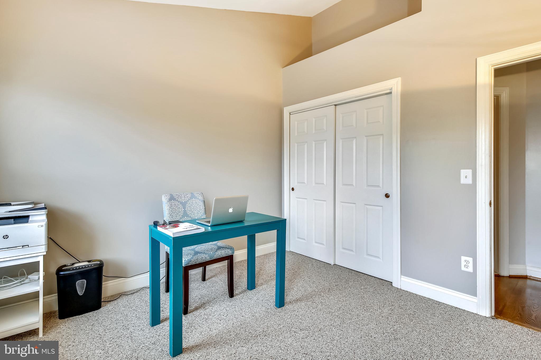 RIDGE TOP - Residential