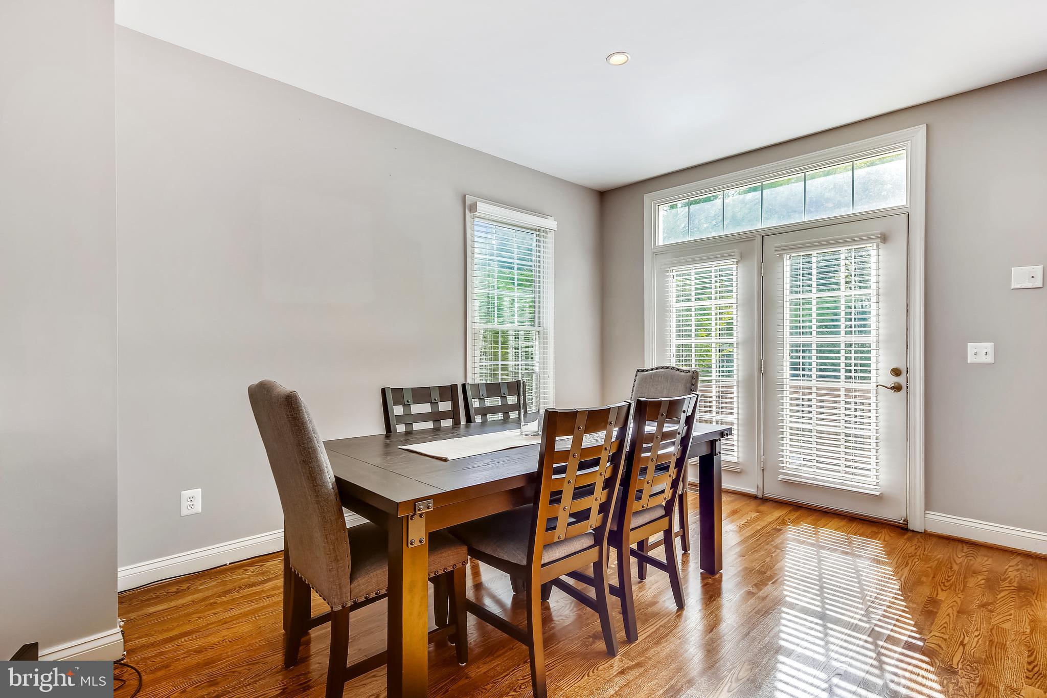 RIDGE TOP - Residential