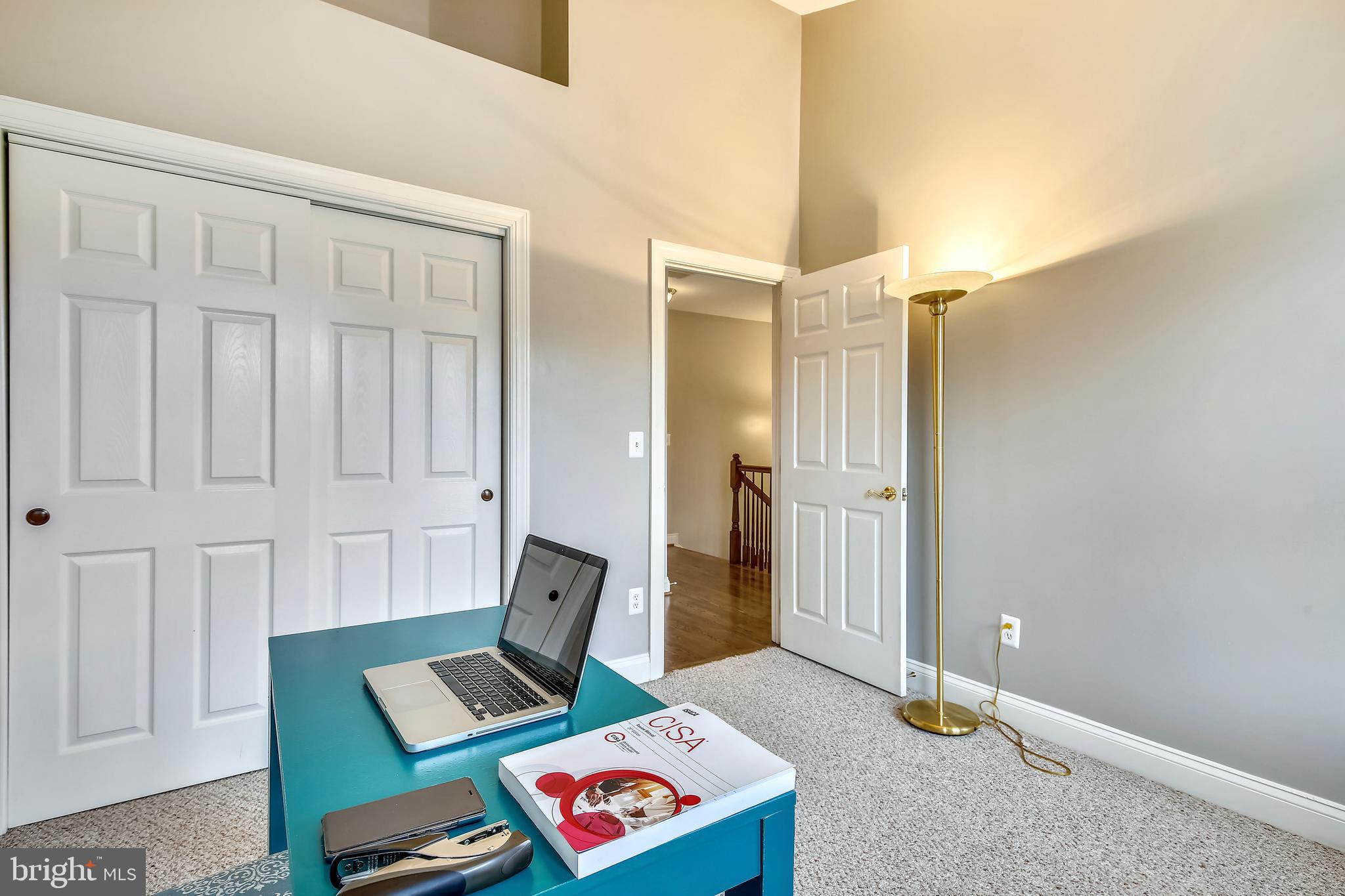 RIDGE TOP - Residential