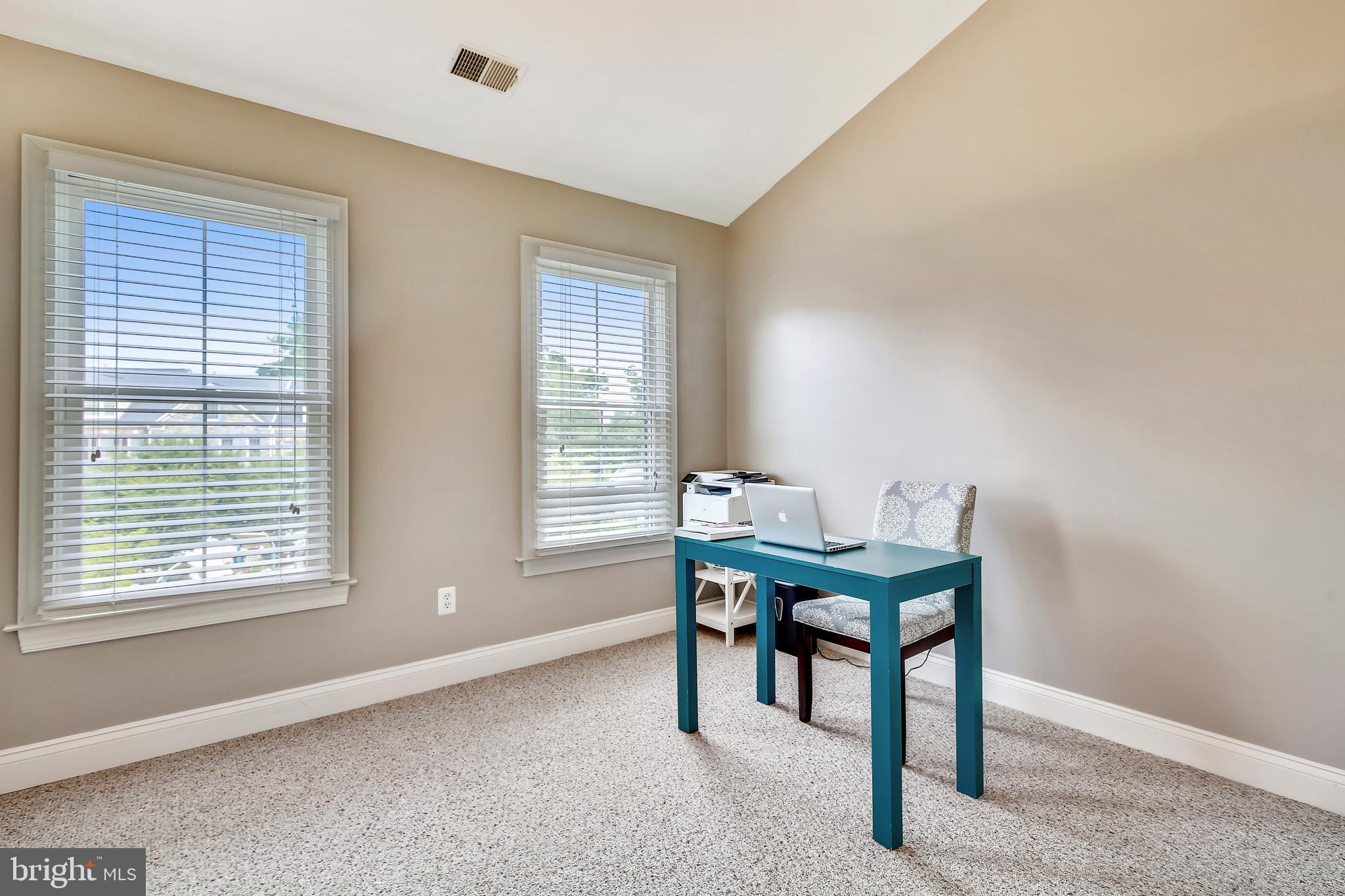 RIDGE TOP - Residential