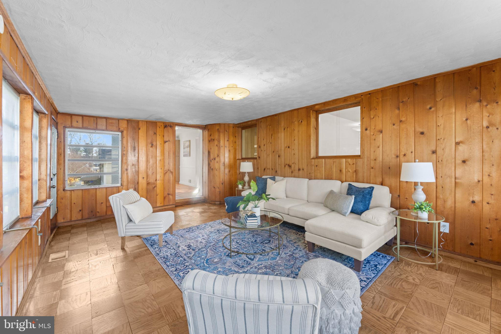 WHEATON FOREST - Residential