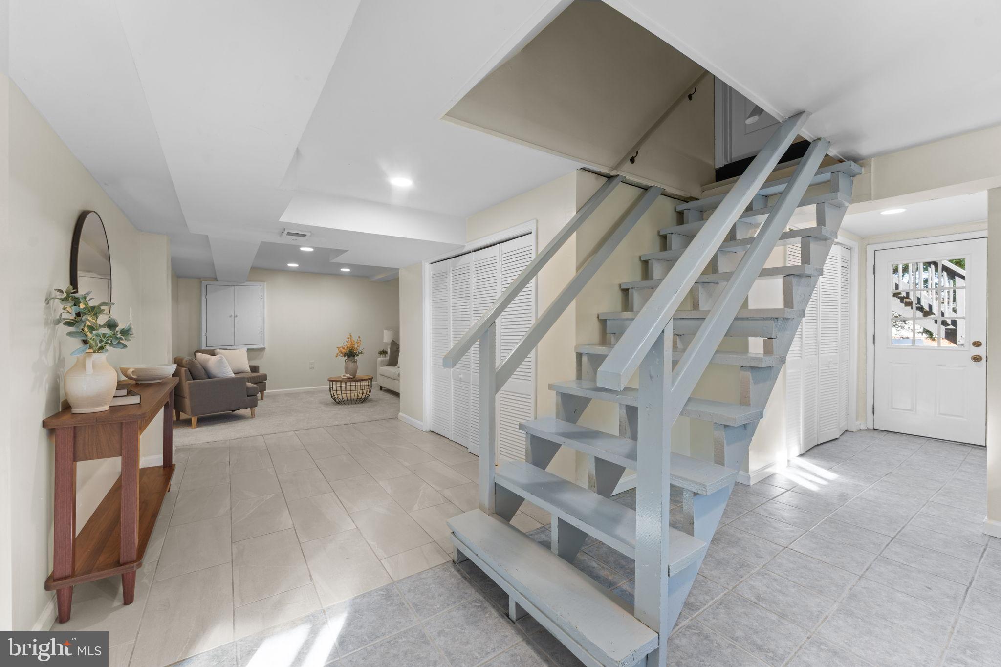 WHEATON FOREST - Residential