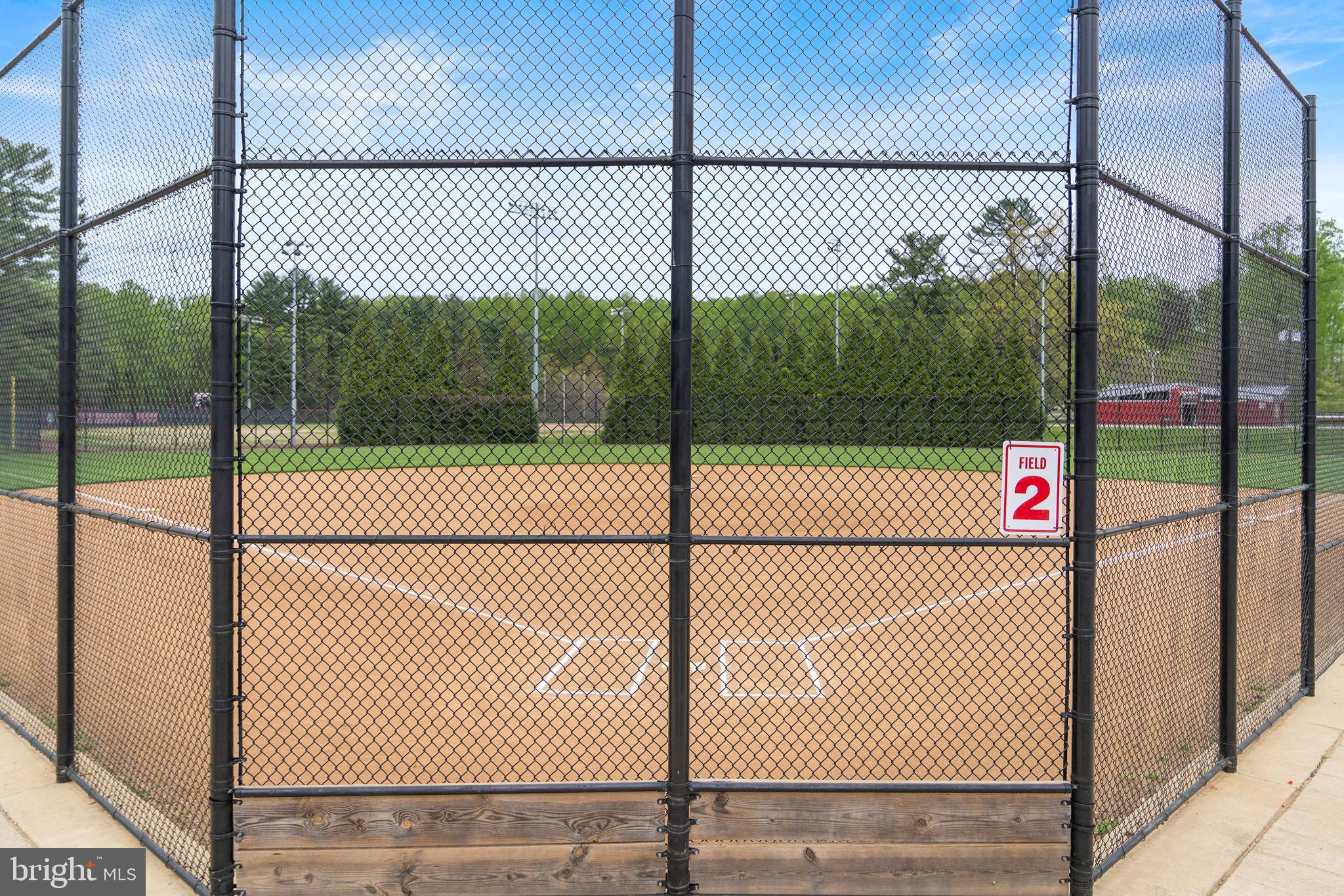 WHEATON FOREST - Residential