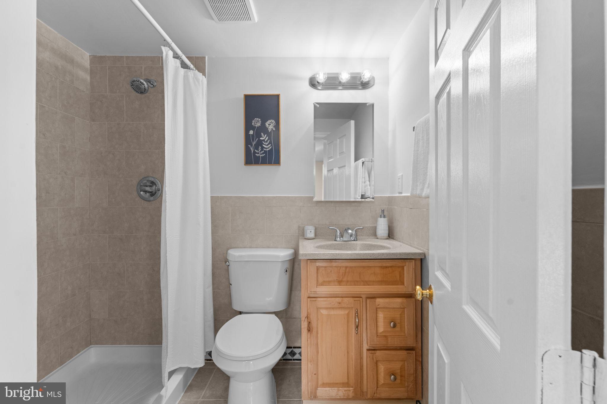 WHEATON FOREST - Residential