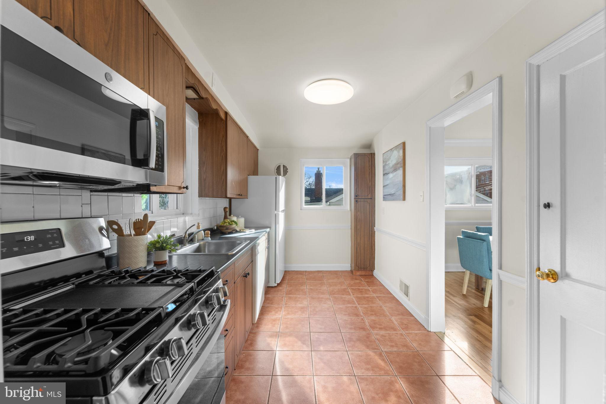 WHEATON FOREST - Residential