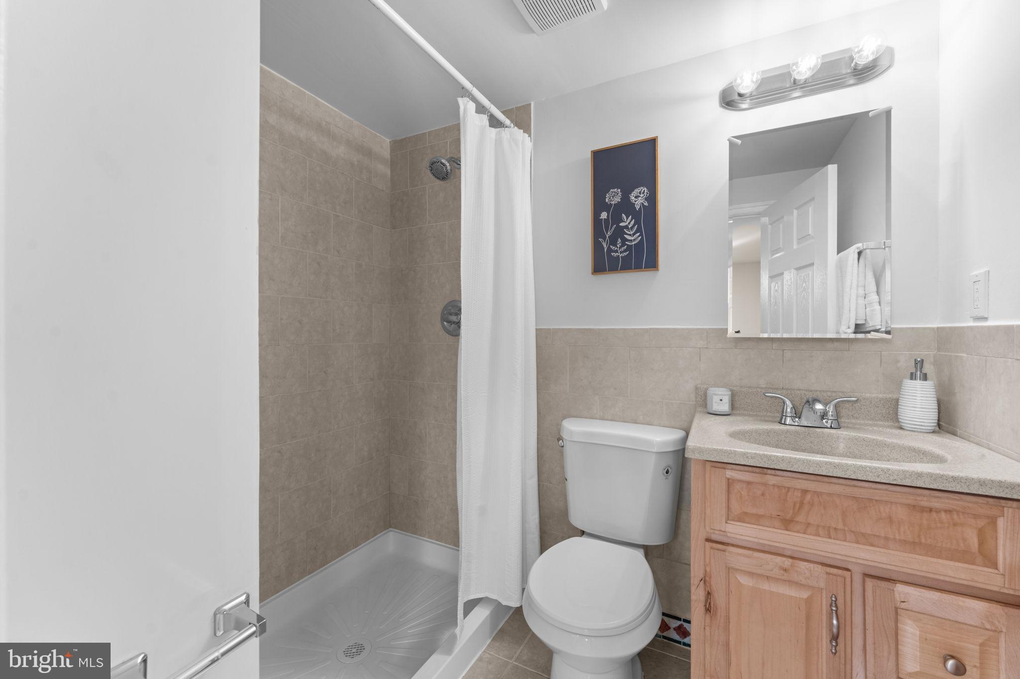 WHEATON FOREST - Residential