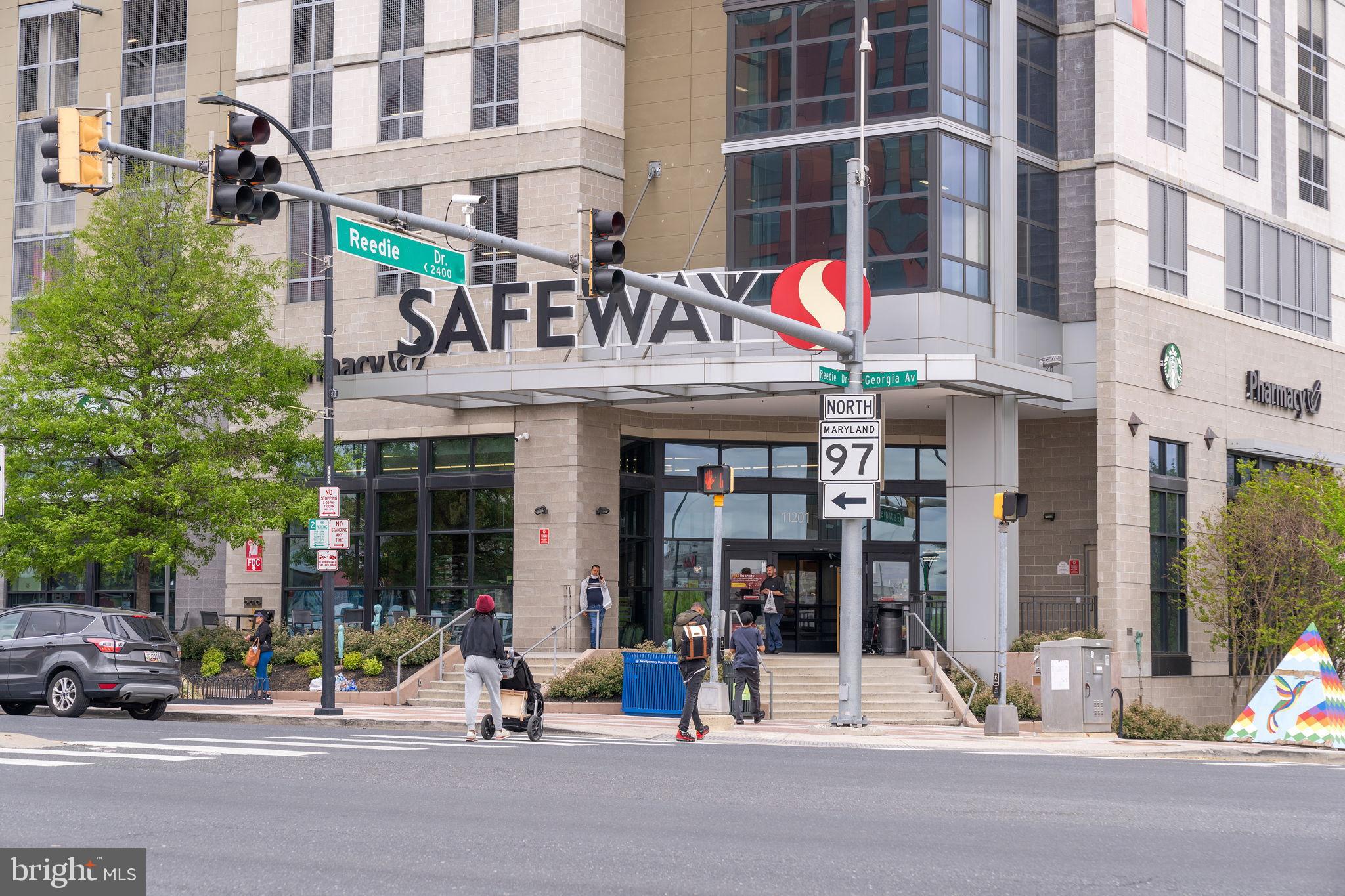 WHEATON FOREST - Residential