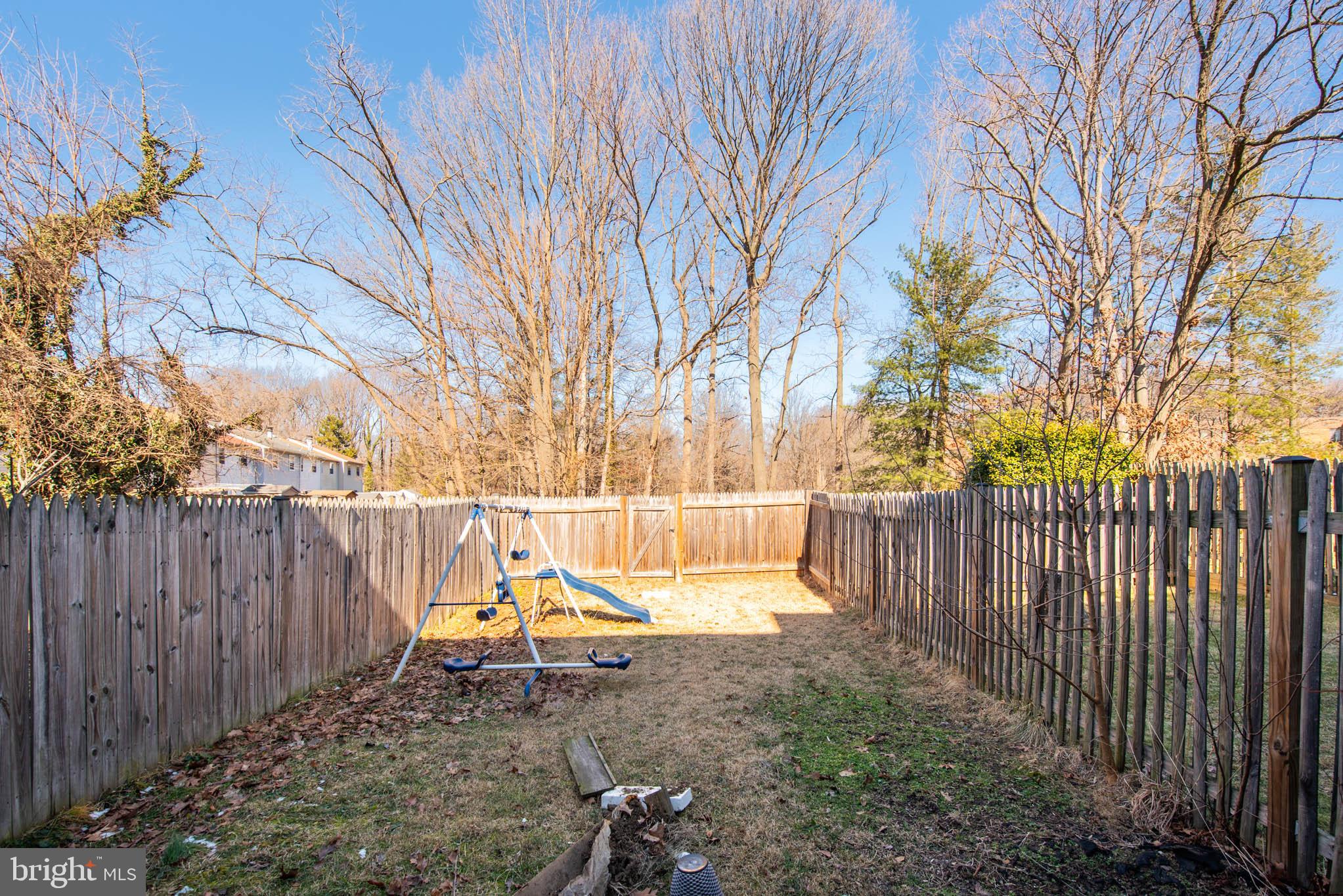 VILLAGE OAKS - Residential Lease