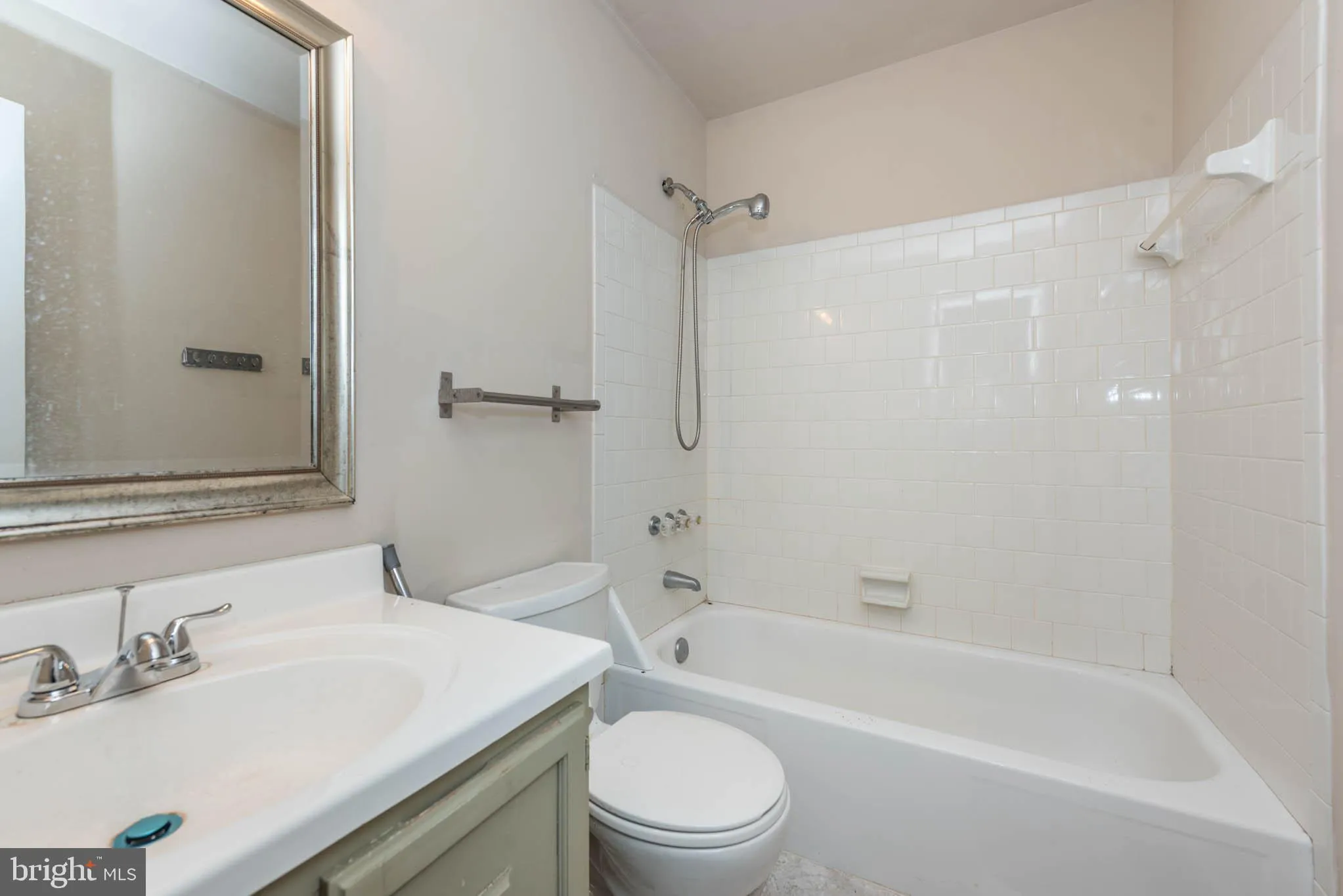 Catonsville, Maryland 21228, United States, 3 Bedrooms Bedrooms, ,3 BathroomsBathrooms,Residential,Active,90688