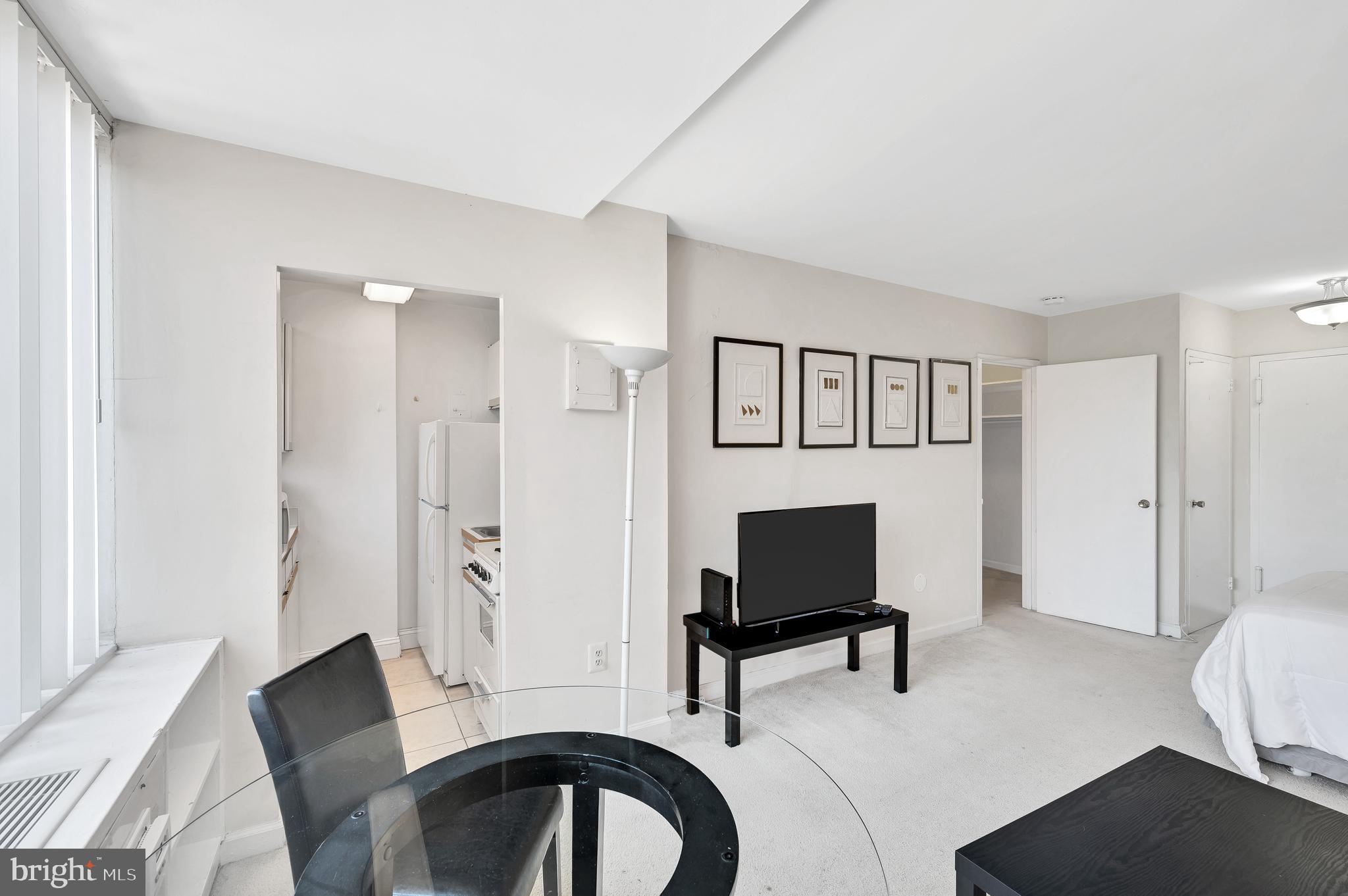1111 ARLINGTON BOULEVARD 646