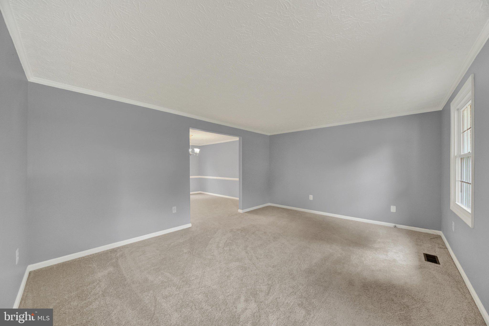 3806 PINEDALE DRIVE