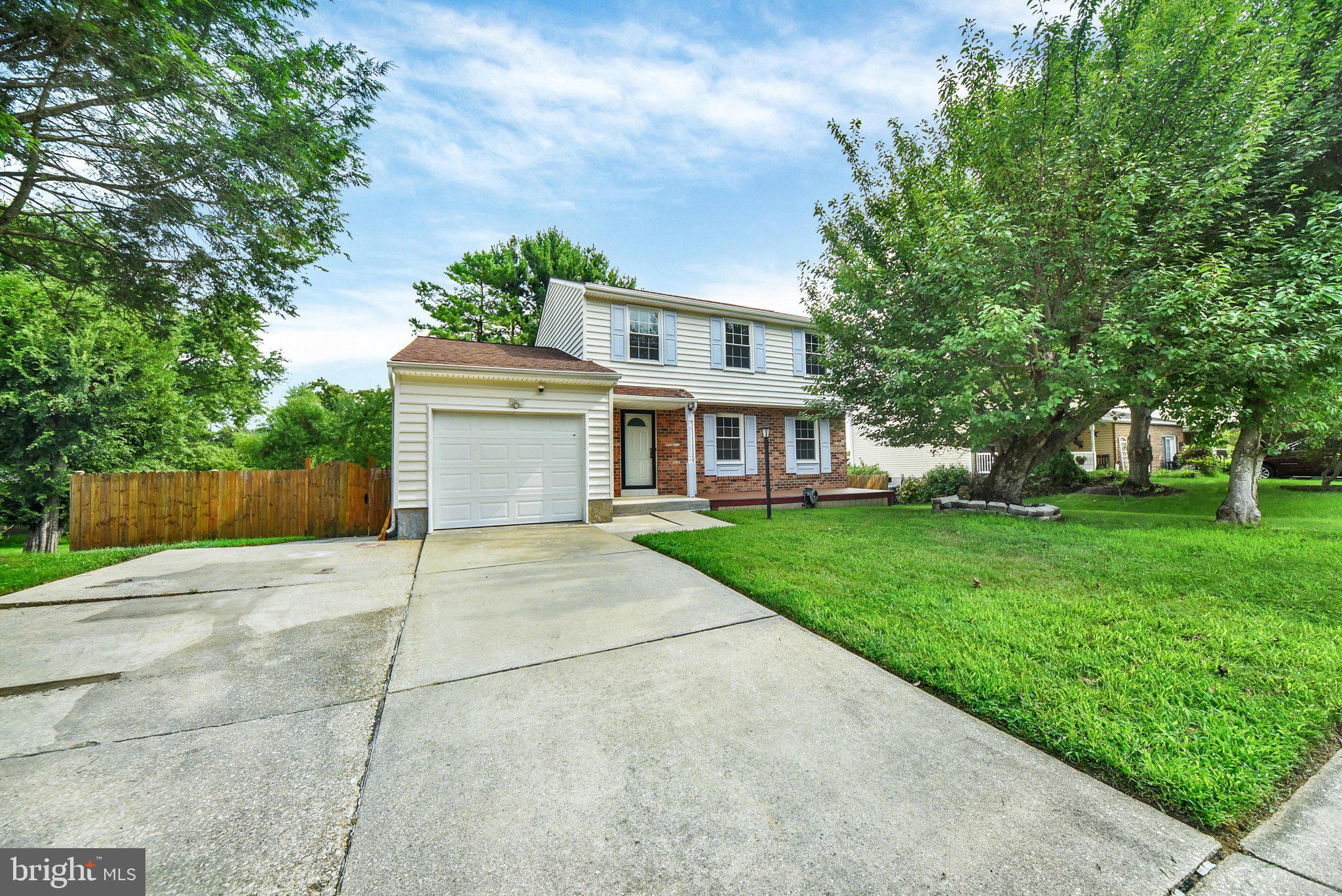 3806 PINEDALE DRIVE