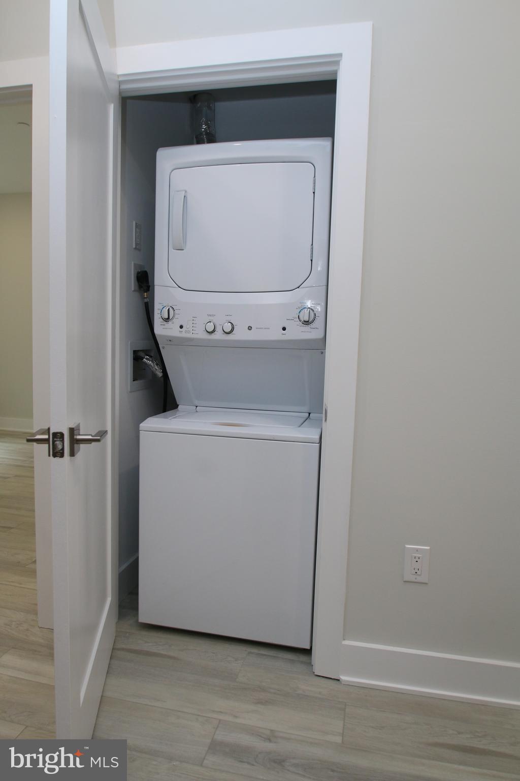 POWELTON VILLAGE - Residential Lease